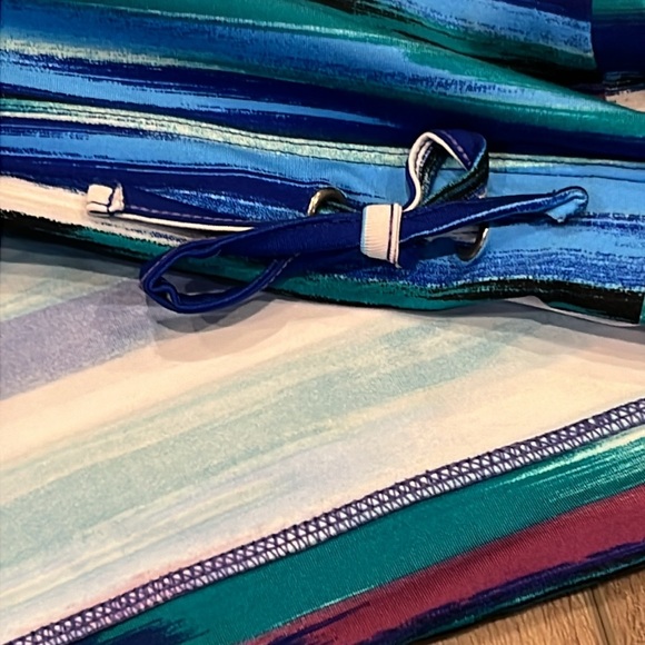 Athleta Racerback Swim or Athletic Tank Adjustable Waist Tie Size Medium - Picture 6 of 9